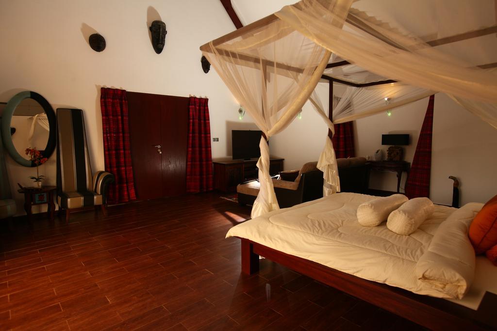 Villa Raymond, Diani, Kenya Диани-Бич Экстерьер фото